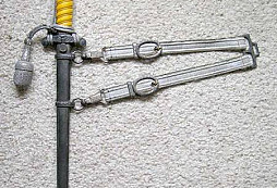 Dostojnický kordík HEER 1935