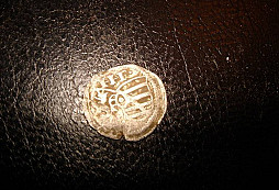Mince a knoflíky