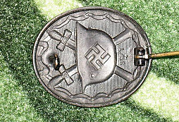 Prosba o urceni pravosti