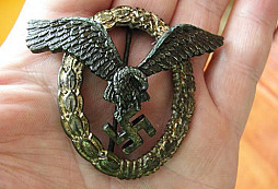Poselství od Hermana Goringa - pilotní odznak Luftwaffe