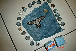 Nález ve starém šicím stroji