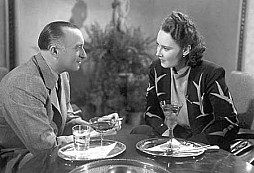 Obeť alebo zištná mrcha?