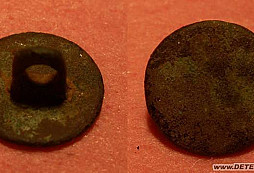 Ufo, plomba, knoflík