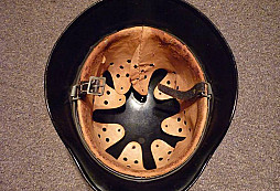 Helma Luftwaffe z hasičárny