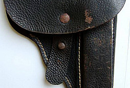 Pouzdro na pistoli a zásobník