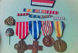 Vyznamenání z půdy