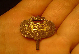 Pozlatene UFO