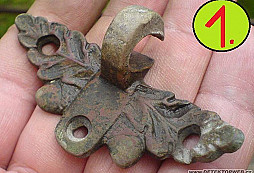 Prosba o určení knoflíků a ufo