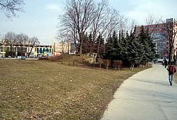 Bunker z WW2 pri železničnej stanici