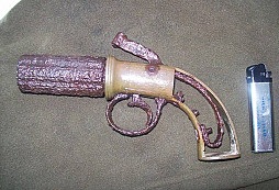 Pepperbox pistol