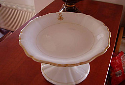 Sklo a porcelán