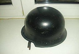 Přilba