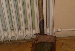 Helma a poľná lopatka ČSLA