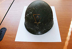 Přilba Firestone