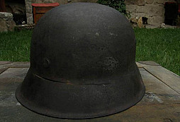 Přilba