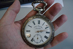 Staré hodinky Doxa