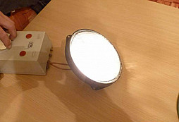 Lampa ze starého vozu