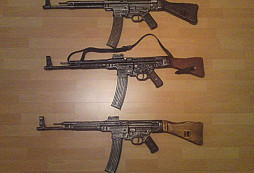 STG 44