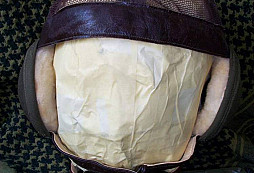 Stojánky na přilby