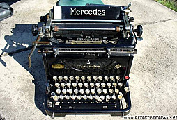 Psací stroj Mercedes