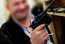 MP-38, MG42, Stg44, Degťarjev, MG-34, MP-40 a iné...