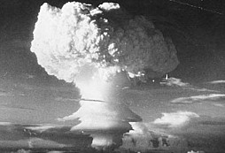 USA na sebe téměř svrhly vodíkovou bombu