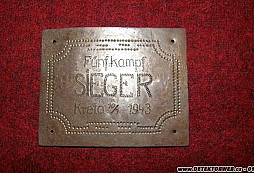 Upomínka na Demjansk a Krétu 1943