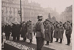 Zařazení dobové fotografie