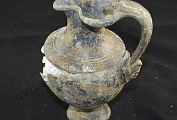 Detektorář našel zachovalý římský hrob