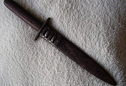 R-U útočný nôž vz. 17