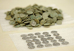 Poklad římských mincí nalezen v Sofii pod podlahou