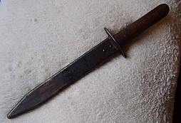 R-U útočný nôž vz.17