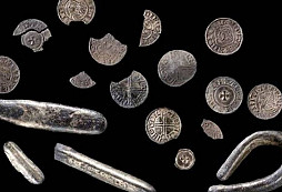 Vikingské mince z Dublinu nalezeny ve Walesu