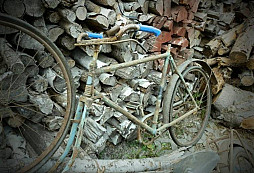 Dvě stará kola na určení