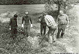 Ohlédnutí za opravou patnácti drobných kamenných památek I.