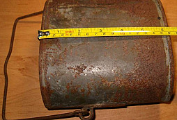 Identifikace ešusu, kol a majzlíku z dílny