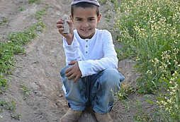 Školák našel na výletě sošku starou 3400 let