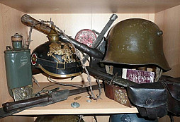 Nože a vodováha na určenie