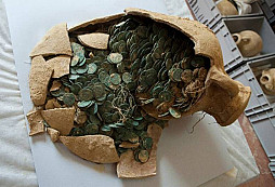 Neuvěřitelné: amfory ukrývaly 600 kg římských mincí