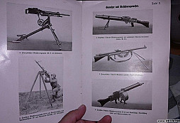 Dvakrát dvoustránka