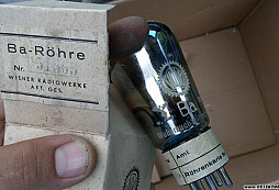 Bedna, futrál, flaška, atd...