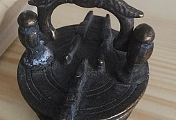 Datace lotového závaží