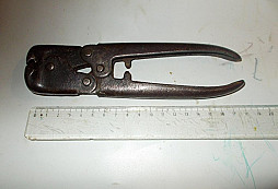 Štípačky,vidlička a mačky