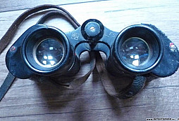 Dalekohled a vlaječky