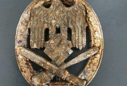 Něco z WW II.