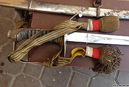 Prosím o určení šavle z půdy