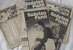 Rozhlasový program a noviny