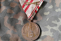 Pár kousků na pokuk