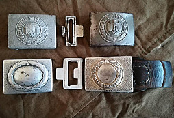 Pár kousků přezek k určení