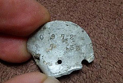 Identifikační známka?